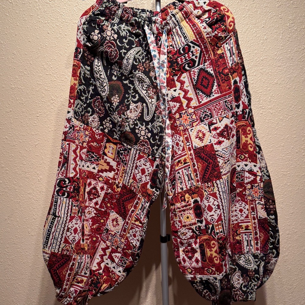 POL Boho Patchwork Wide-Leg Pants in Red, Black, Green - Picture 3 of 6